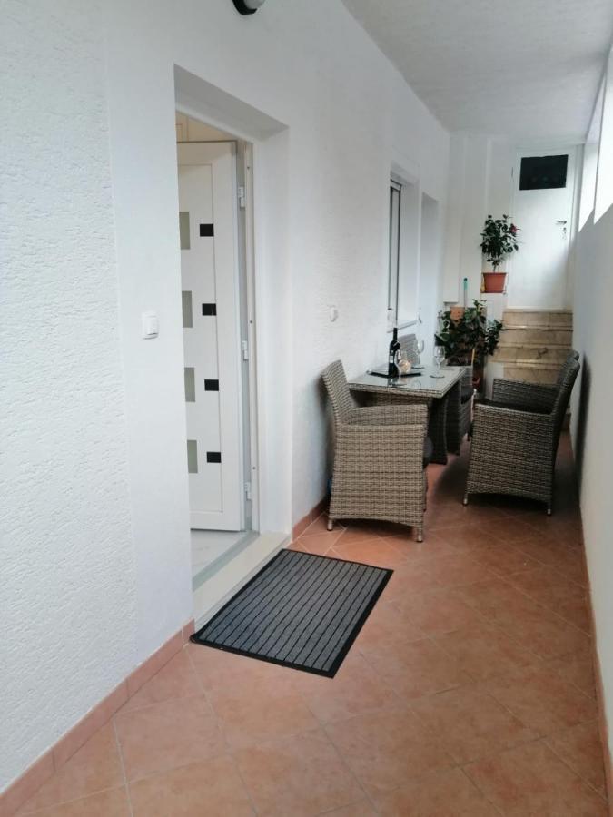 Apartmani Marivo Baška Voda Extérieur photo
