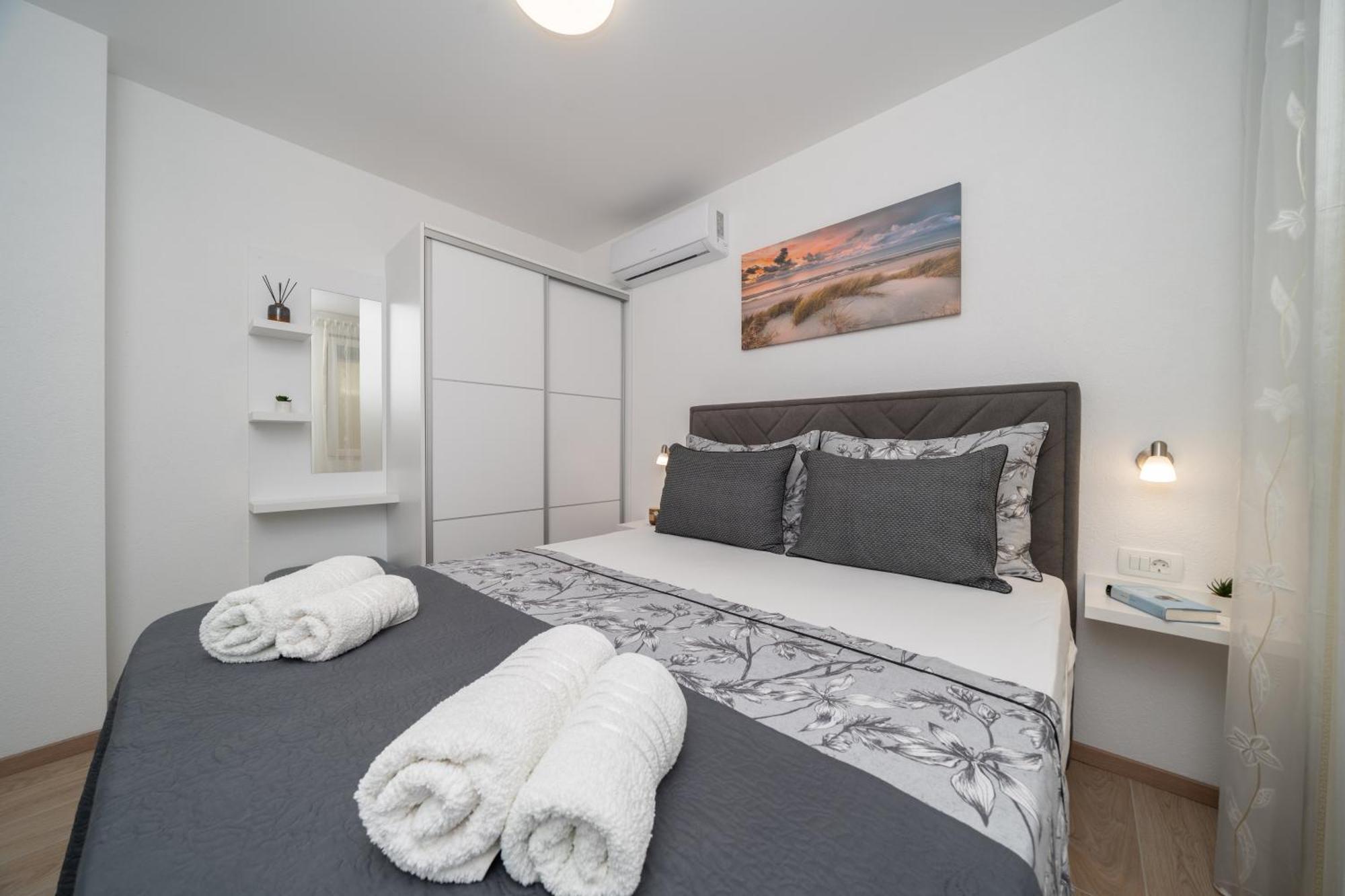 Apartmani Marivo Baška Voda Extérieur photo